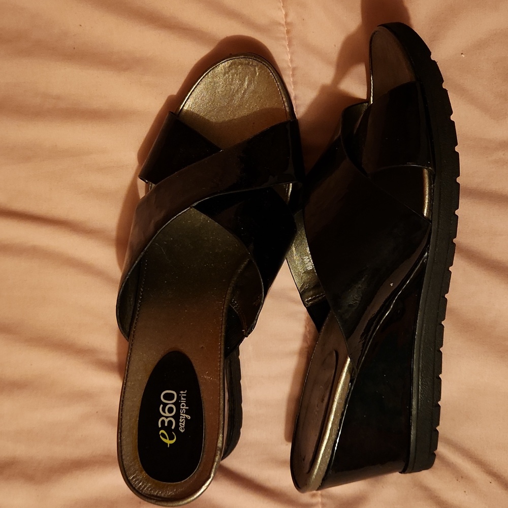 Womens Sandals - Picture 2 of 3